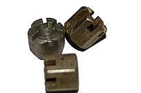 Гайка кріплення Кульової опори на М-412 (корон.)