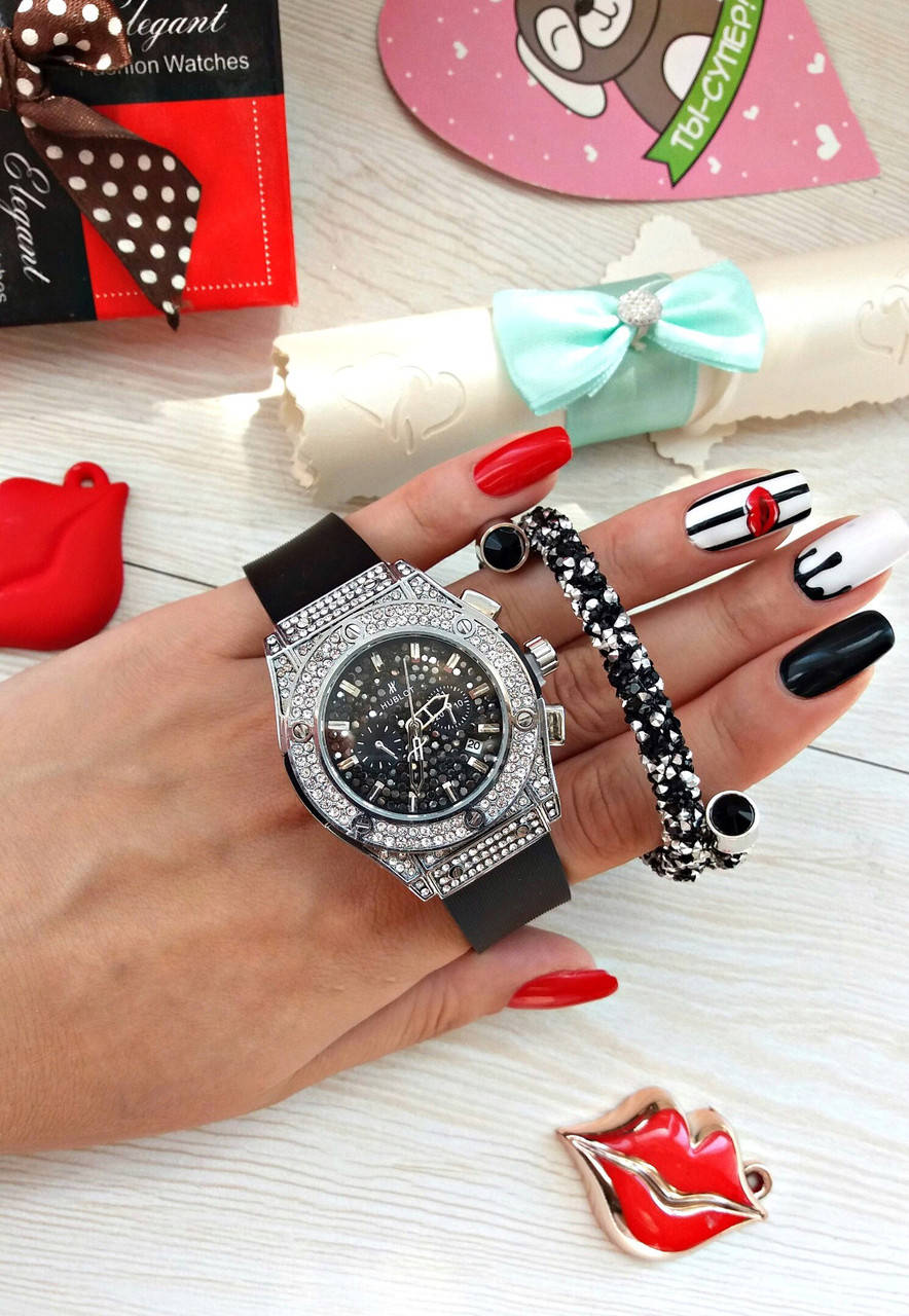 

Брендовые часы Hublot в наличии