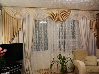 Ламбрекен 5 метрів у зал вітальню