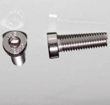 Винт М20 DIN 7984 с внутренним шестигранником и низкой цилиндрической ...