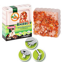 Мінеральний камінь Karlie-Flamingo Knibbles Carrot Cubes для гризунів з морквою, 70 г