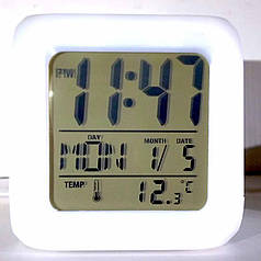 Годинник із будильником і градусником CX 508 "хамелеон"