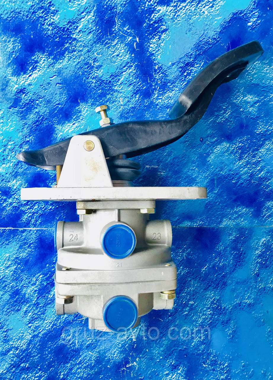 Кран гальмівний 2-секційний підпедальний у зборі Камаз/11.3514108