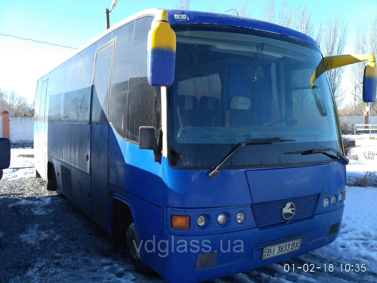 Iveco Pegaso СС80 E лобове скло