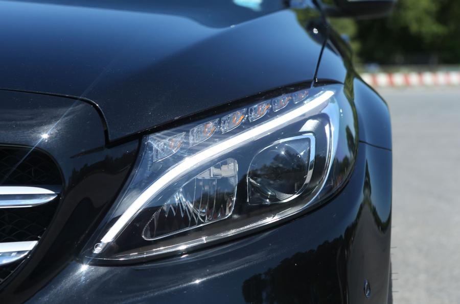 Передні фари Mercedes W205 (14-18) Led оптика