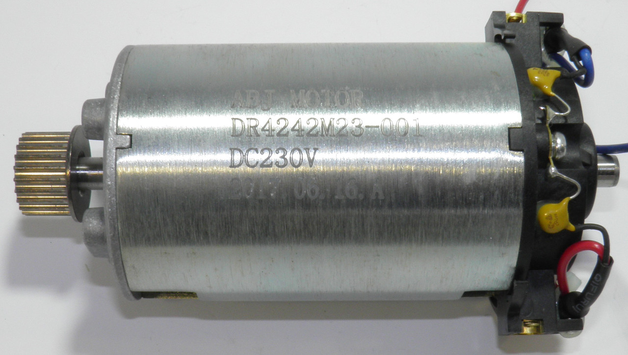 Двигун (мотор) для кухонного комбайна Braun dra4242m23 K700 63205633, 7322010874