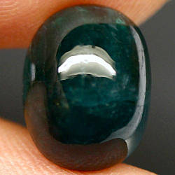 Грандидьерит кабошон 7.83 CT 9.8 X 12.8 X 7.6 mm.