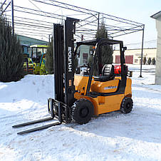 Газовий вилочний навантажувач 2,5 тонни Hyundai HLF25-5 б/в, фото 2