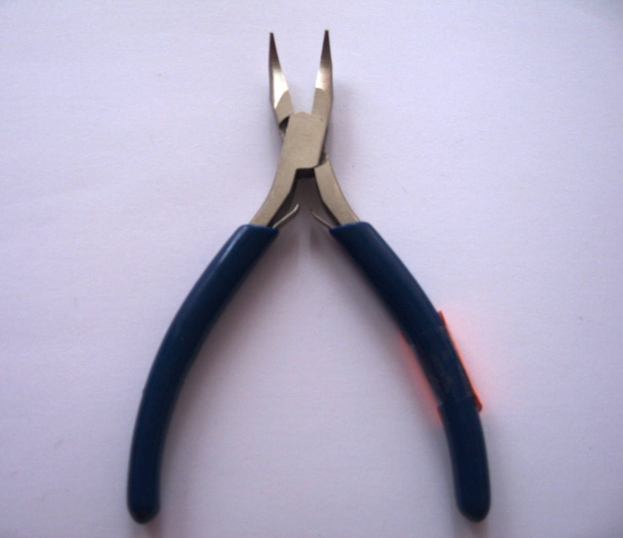 Плоскогубці — круглогубці з вигнутими кінцями 120 мм