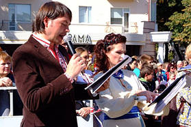 Парад вишиванок 2014 "Полтава вишивана" 1