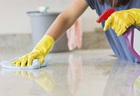 Миючі засоби для посуду і поверхонь