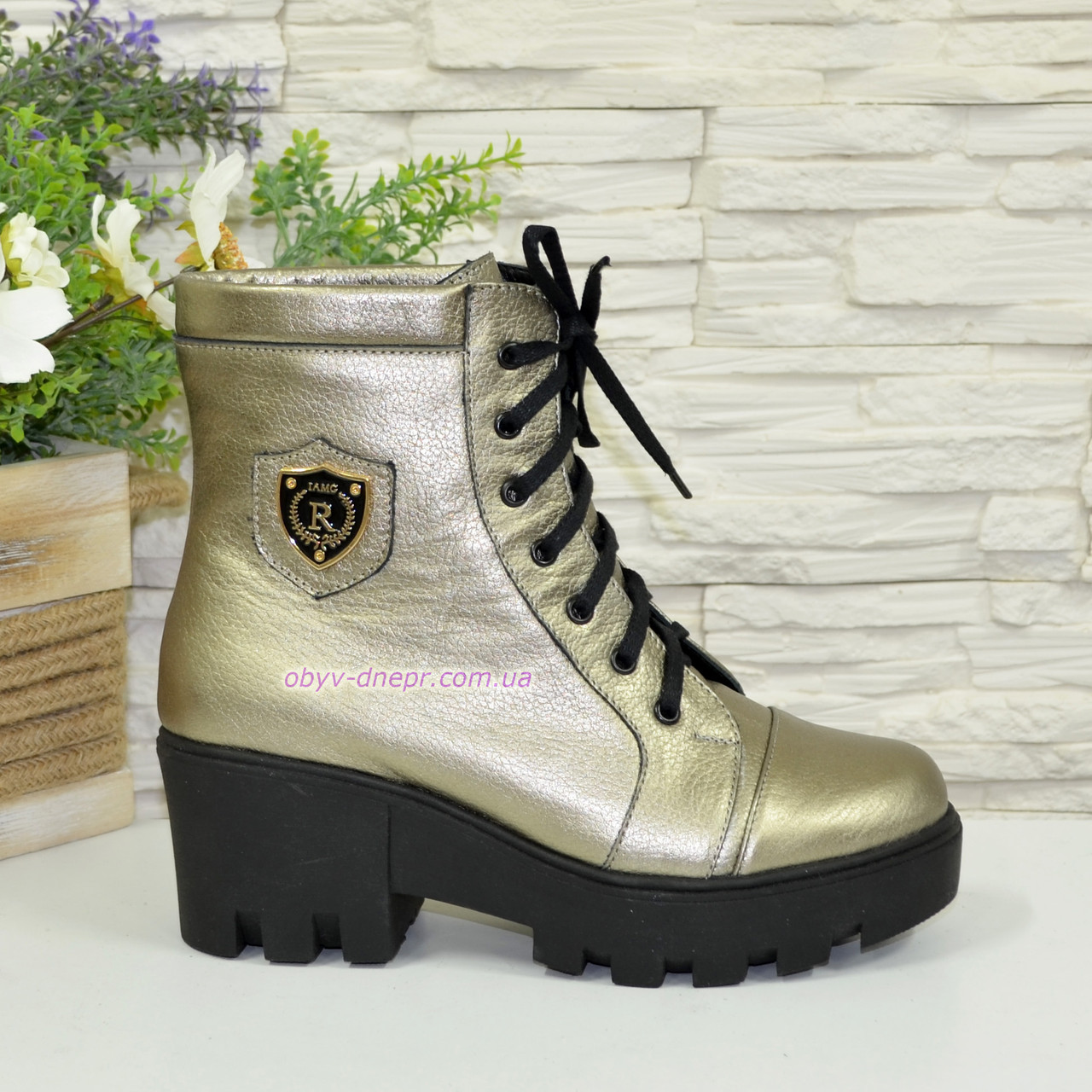 Черевики жіночі на товстій підошві, колір бронза, фото 1