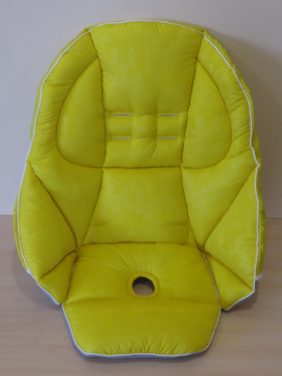 Чохол Peg-Perego Tatamia жовтий з тисненням