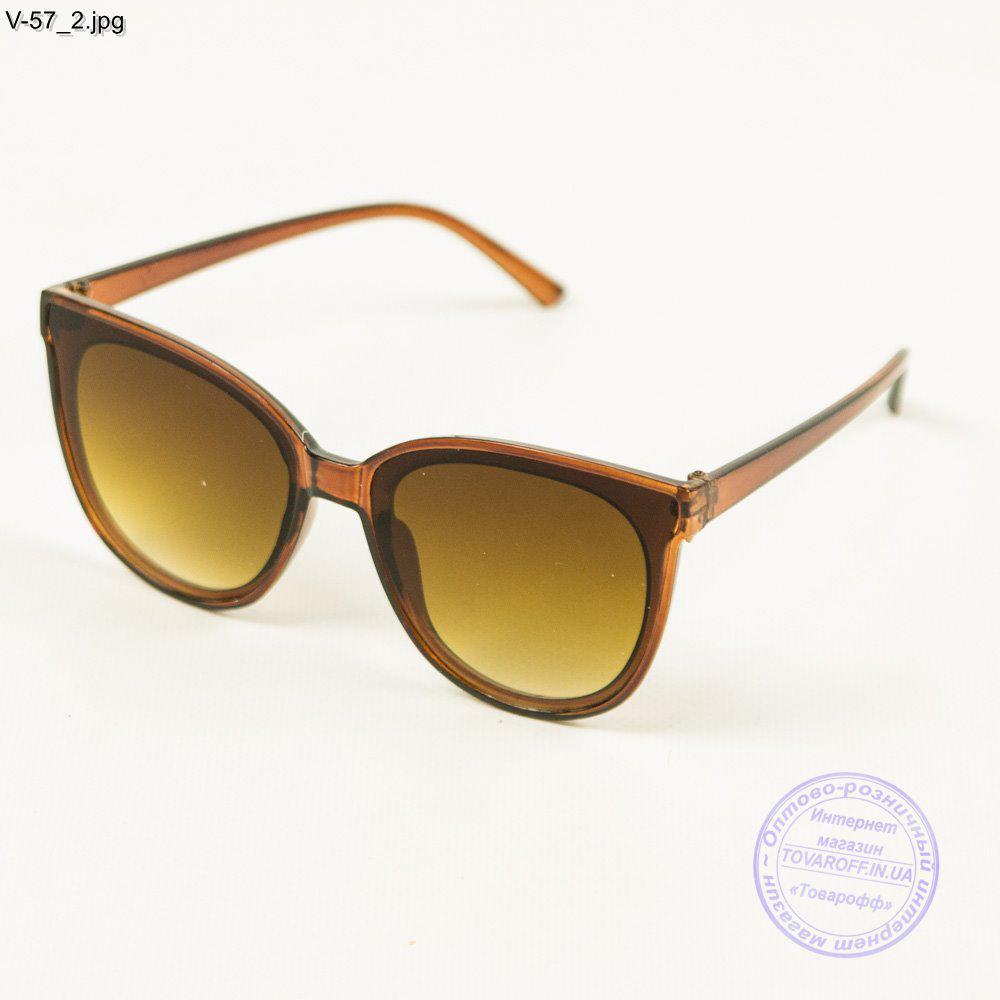 Жіночі сонцезахисні окуляри - Коричневі з коричневою лінзою - V-57
