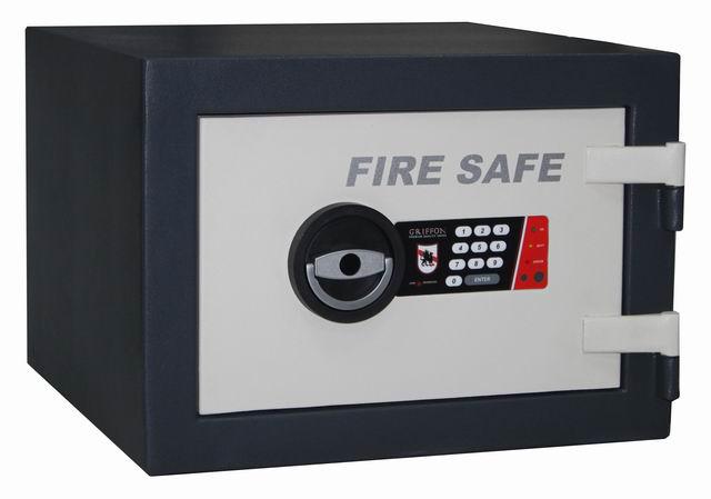 Сейф Griffon FS.30.E вогнестійкий 298 (в)х420(ш)х362(гл)