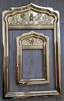 Золочення сухозлітним золотом дерев'яних рам.