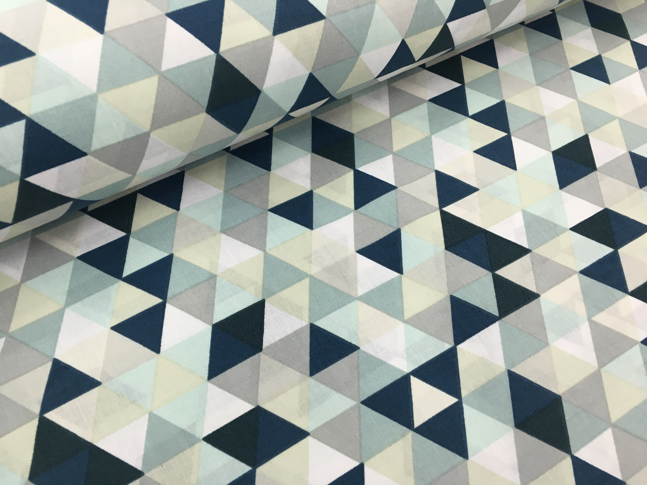 Польська бязь "трикутники мятні 25мм", фото 1