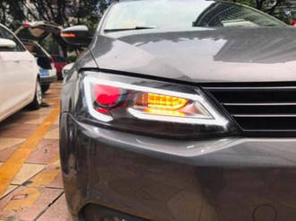Передні тюнінг фари Volkswagen Jetta 2010+ г.в. у стилі Audi
