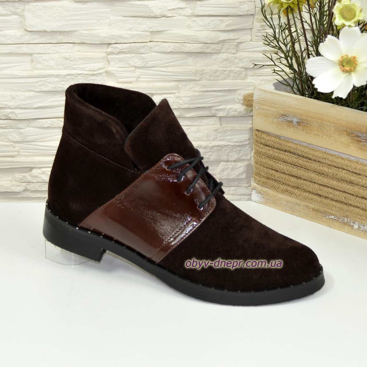 Черевики жіночі коричневі на невисокому каблуці, фото 1