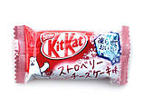 Батончики KitKat Ice Cream+Strawberry11 mini, фото 2