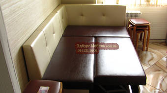 Кухонный уголок со спальным местом — практичное решение использования Вашего жилого пространства, а также для размещения гостей. Красив, практичен, надежен.