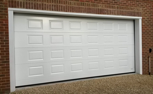 vorota avtomaticheskiye v garaj