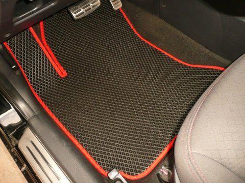 Автоковрики для Тойота Авенсис: как выбрать и ухаживать?