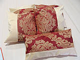 Комплект декоративних подушок Firanka Damask 30х30см 4шт 40х21см 1шт бордові з пісочним коронки (п_0267), фото 4