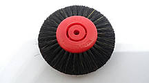 Щітка шліфувальна на пластмасовому диску d — 80 мм, 3-х ряд. (чорн)