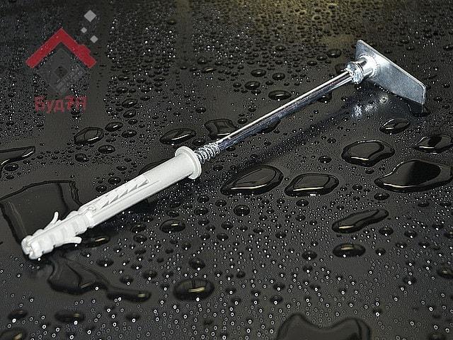 Дюбель для кріплення труби L100