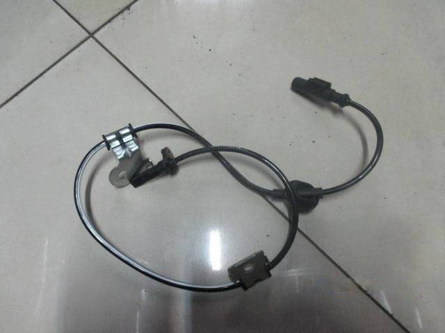 Датчик АБС передній Subaru Outback, Legacy B13 03-08, 27540AG000