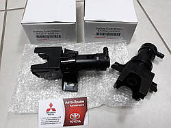 Форсунка омивача фар Toyota Prado 120 85207-60010