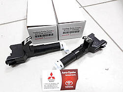 Форсунка омивача фар Toyota Prado 150 RH 85208-60040