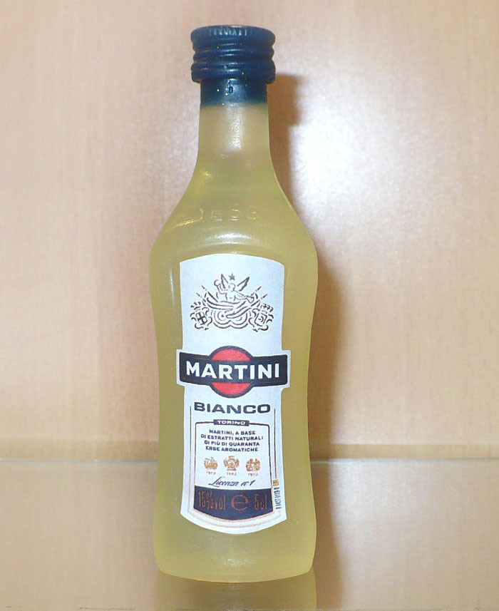 Мило Пляшка Мартіні 3Д