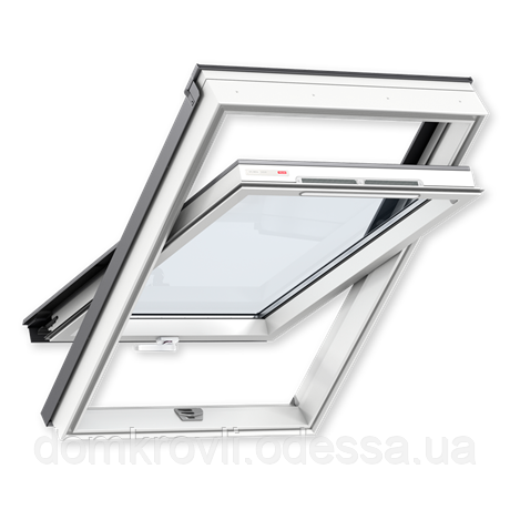 Мансардні вікна ПВХ GLP 0073B (66х98см) з ручкою знизу