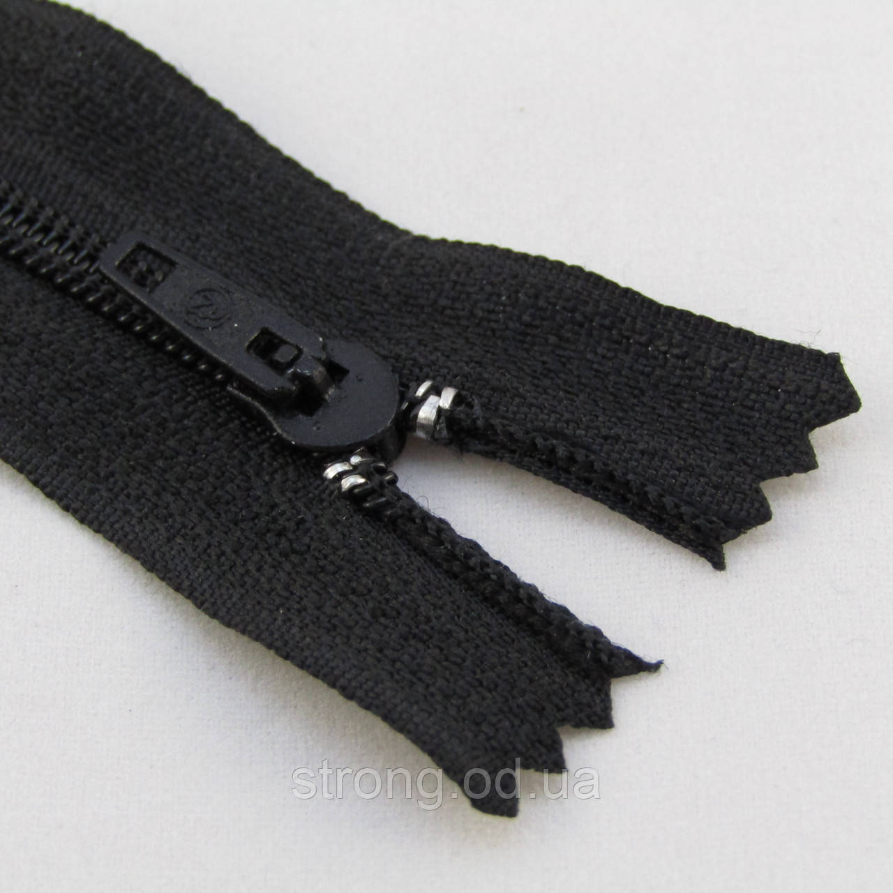 Блискавка Т-3 18 см Спіднична Колір Чорний 1шт.