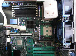 Комплектуючі серверів