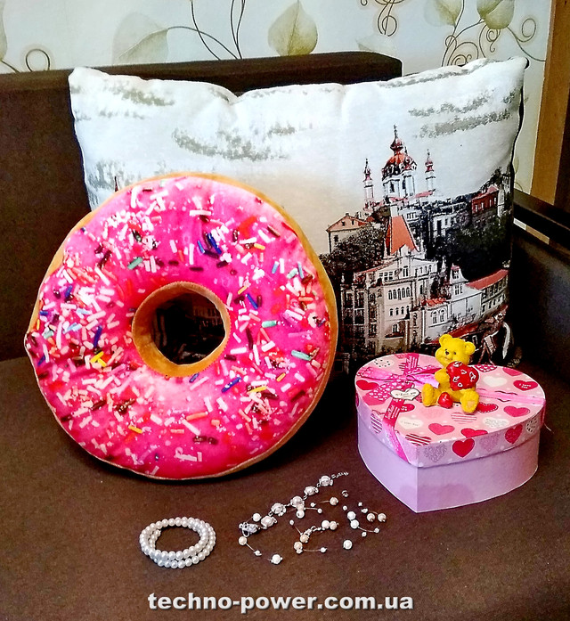 Придбати подарункову подушку з фотопринт Пончик Подарочная подушка с фотопринтом Пончик