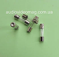 Запобіжник 2.5 А 250V 5 х 20 мм, скляний плавкий. Упаковка - 100 шт
