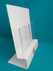 Буклетница с логотипом 1