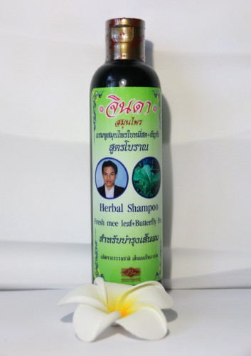 Тайський лікувальний шампунь від випадіння волосся та лупи Баймисот Jinda, 250g