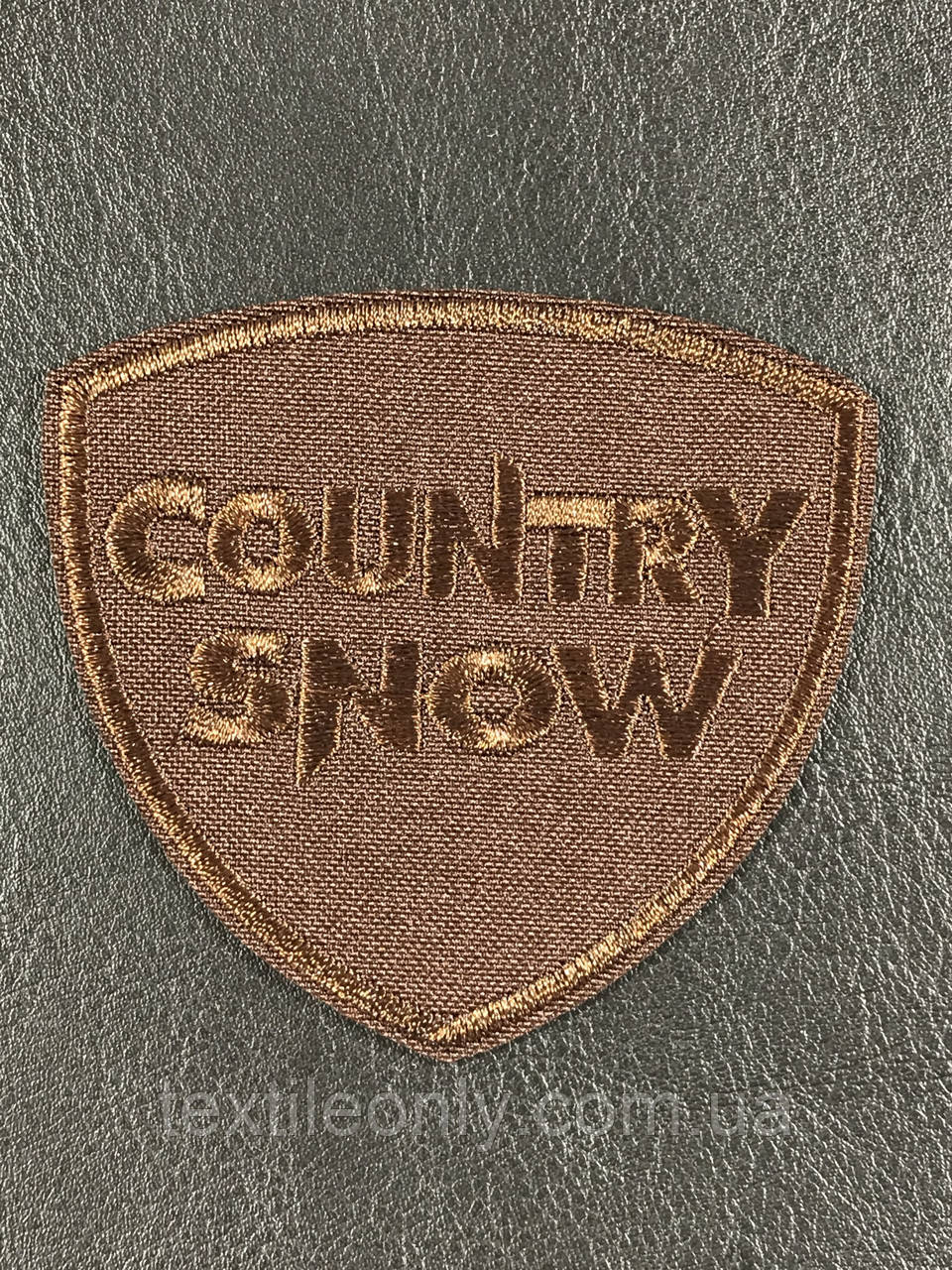 Нашивка Country Snow колір коричневий 72x67 мм