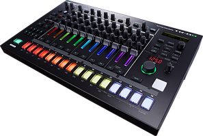 Roland TR-8S — ритм-машина нового покоління