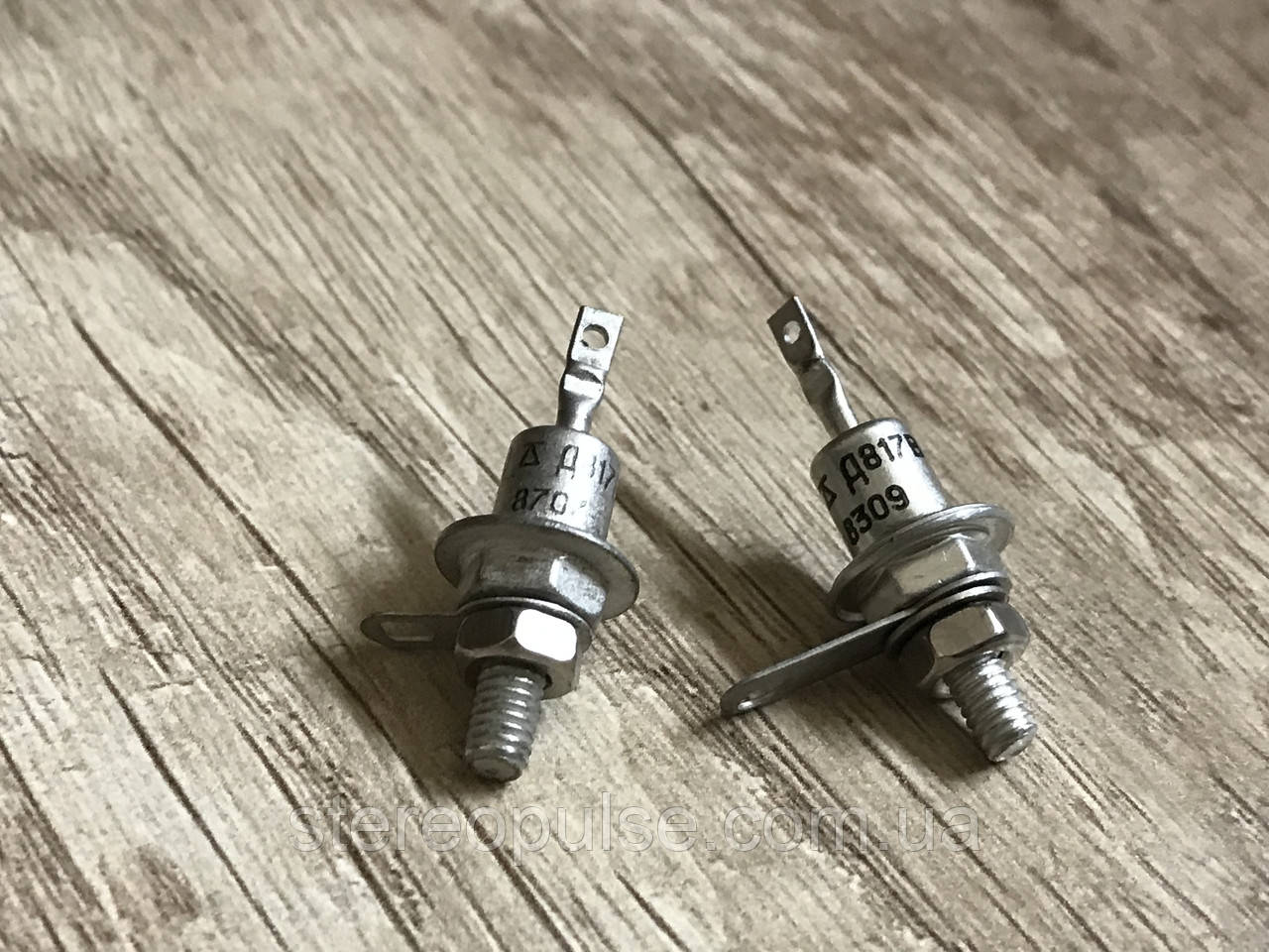 Стабілітрон Д817А. В