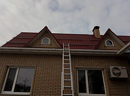 Монтаж системы креплений на крышу