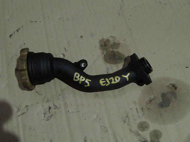 Олія заливна горловина Subaru Legacy B13 03-08, 2.0, 15250AA061