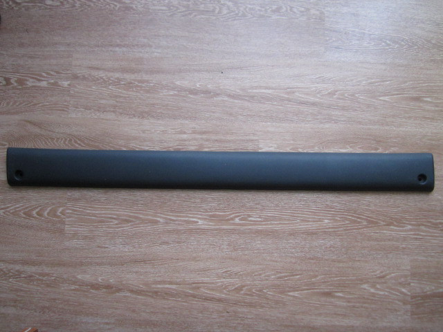 Накладка листя правих зсувних дверей 25725 7701692582 Renault Master II 2004-2010 Movano Interstar