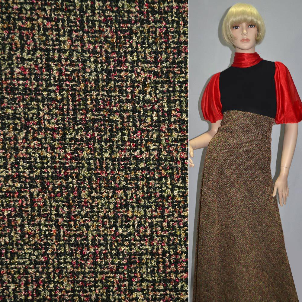 Букле костюмне з нитками червоними, оливковими на чорному тлі