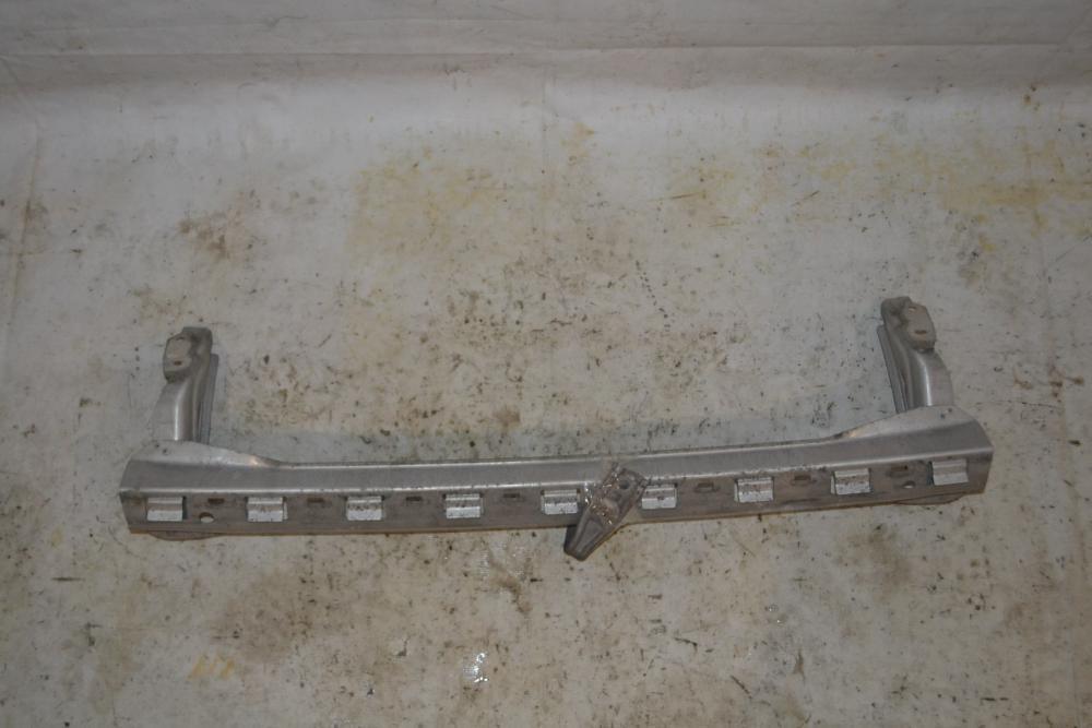 Кронштейн заднього бампера Subaru Legacy B13 03-08, 2.0, 57711AG010