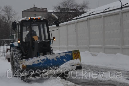 Послуги прибирання снігу - Навантаження снігу - Вивезення снігу у Києві - фото 1 - id-p50211322